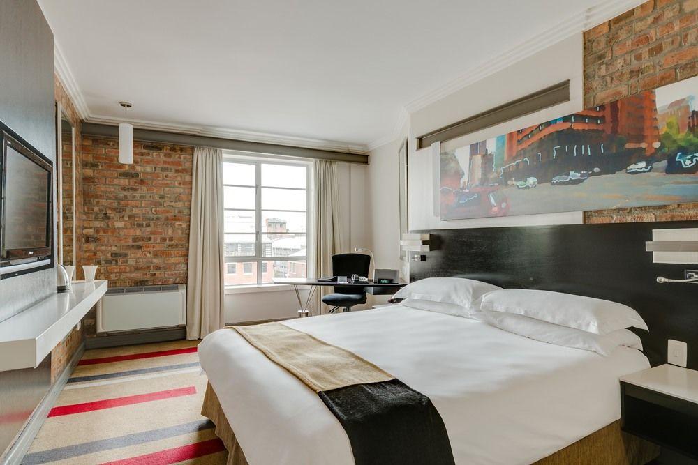 Hotel Garden Court Victoria Junction