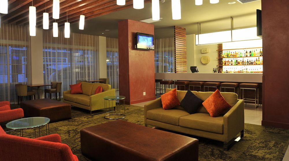 Hotel Garden Court Victoria Junction