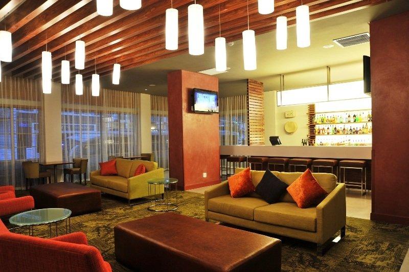 Garden Court Victoria Junction Hotel 4*