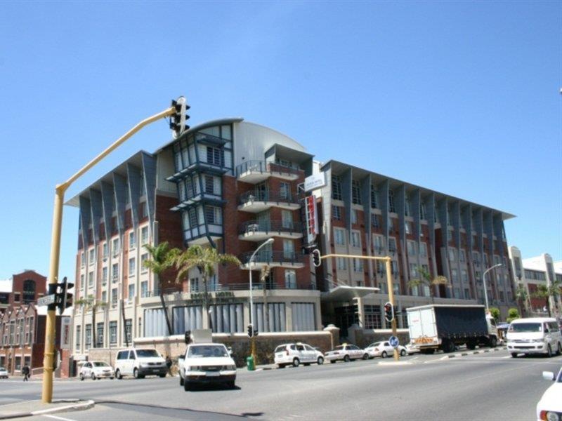 Hotel Garden Court Victoria Junction