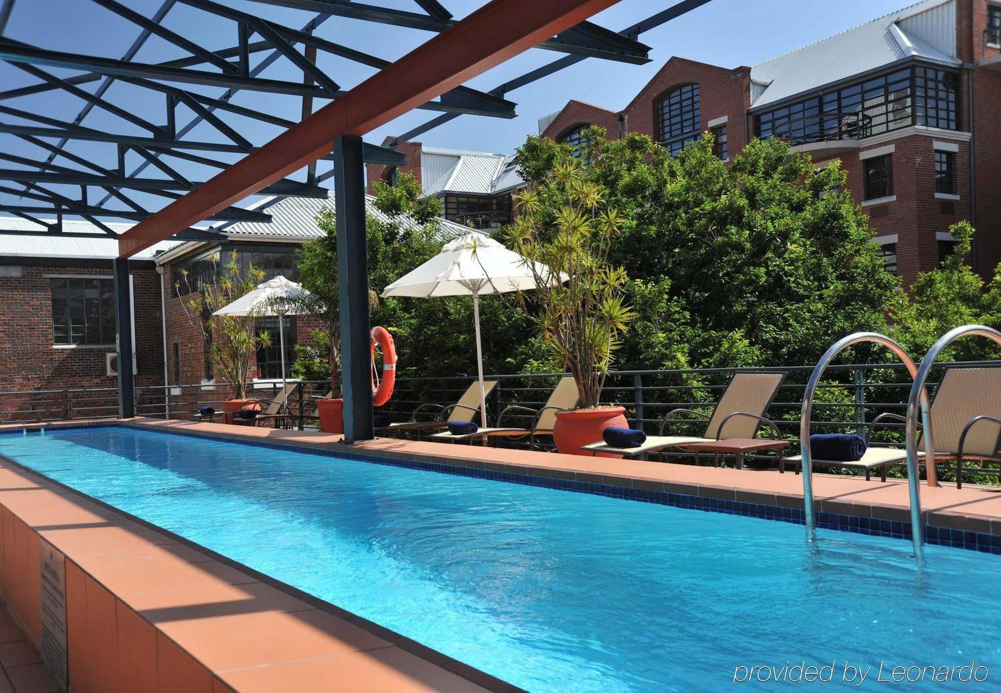 Garden Court Victoria Junction Hotel 4*