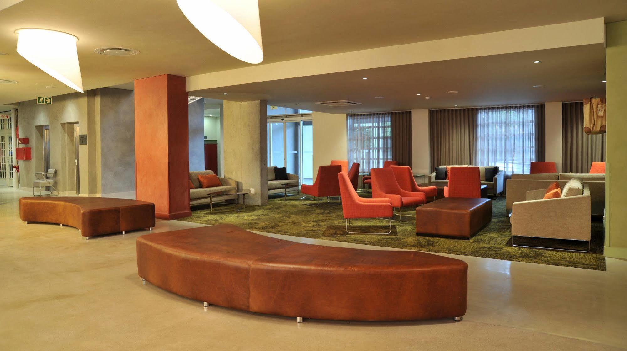 Hotel Garden Court Victoria Junction